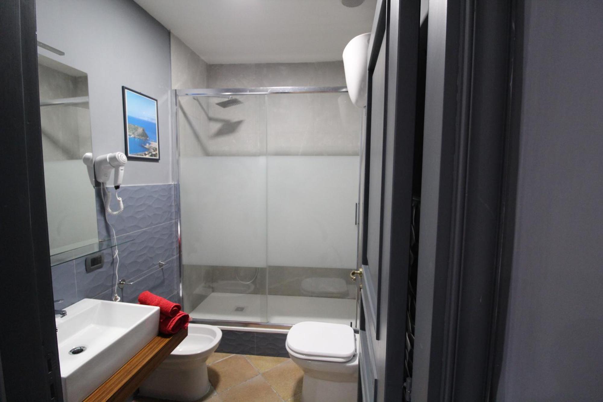 Naples Luxury Suites B&B Екстер'єр фото