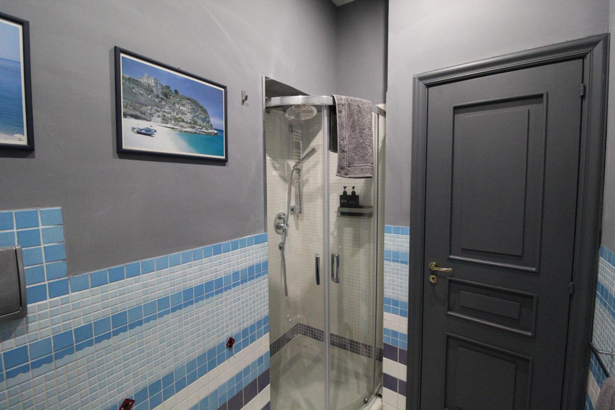 Naples Luxury Suites B&B Екстер'єр фото