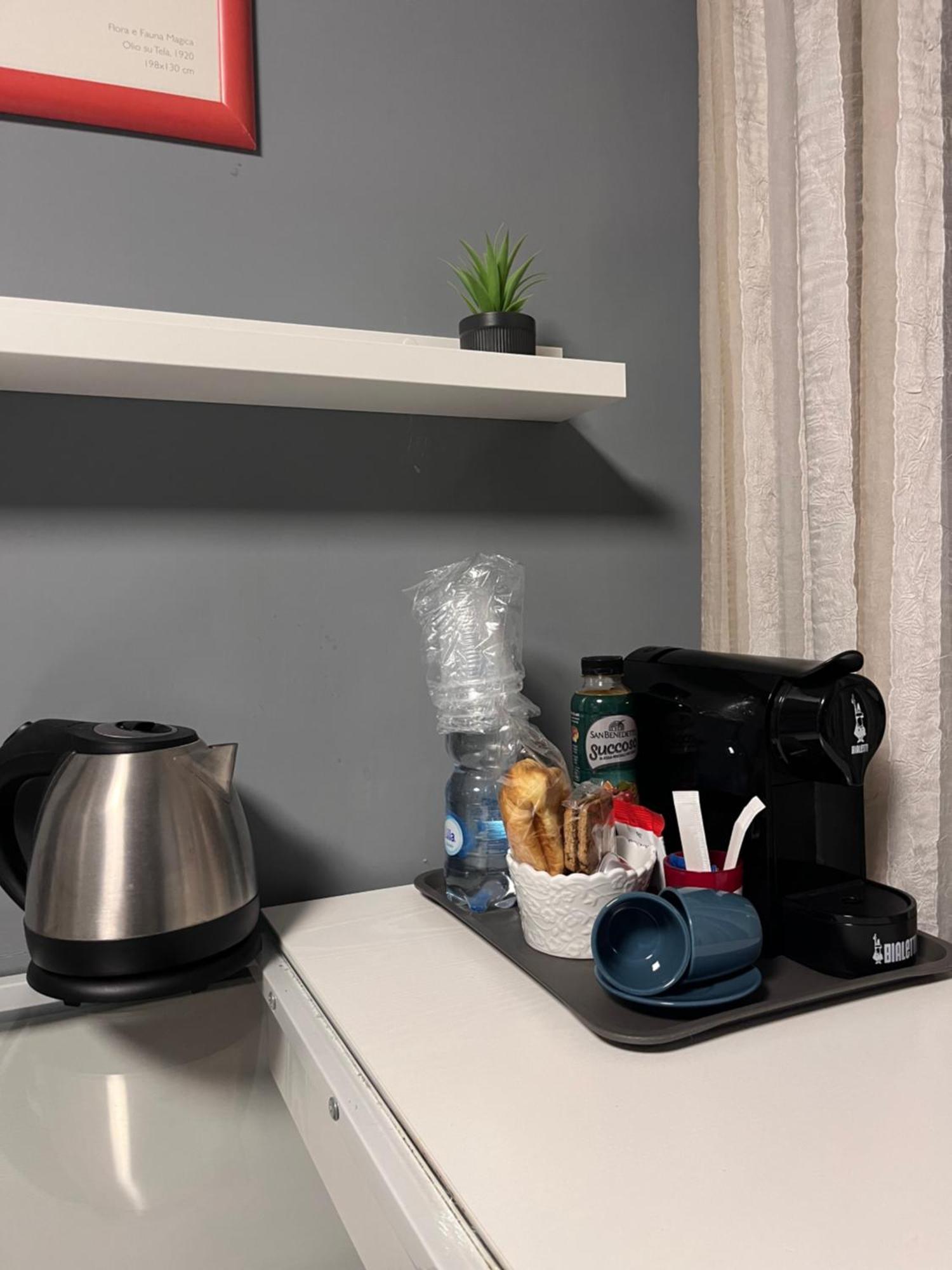 Naples Luxury Suites B&B Екстер'єр фото